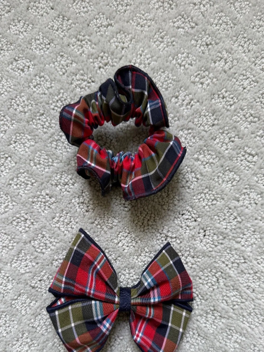 Primrose schools Hilfiger scrunchie and hair bow